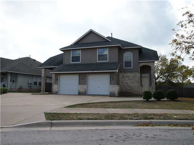 Building Photo - Nice Duplex in Round Rock