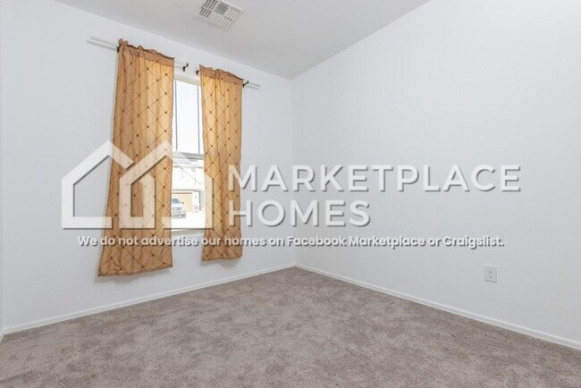 Building Photo - 7713 Long Boat Wy