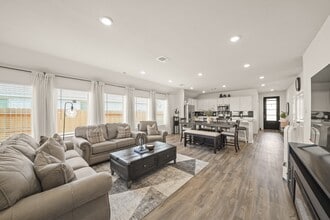 Building Photo - 3019 Live Springs Ct