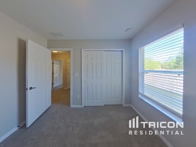 Building Photo - 7222 Bridgeview Dr
