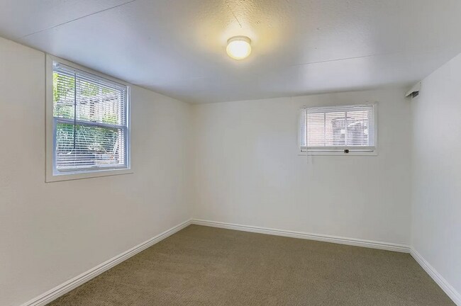 Building Photo - 3130 Folsom St