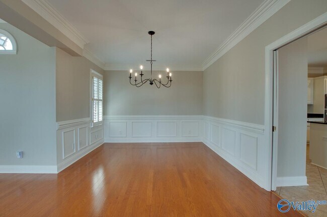 Building Photo - 3017 Brunswick Cir SE