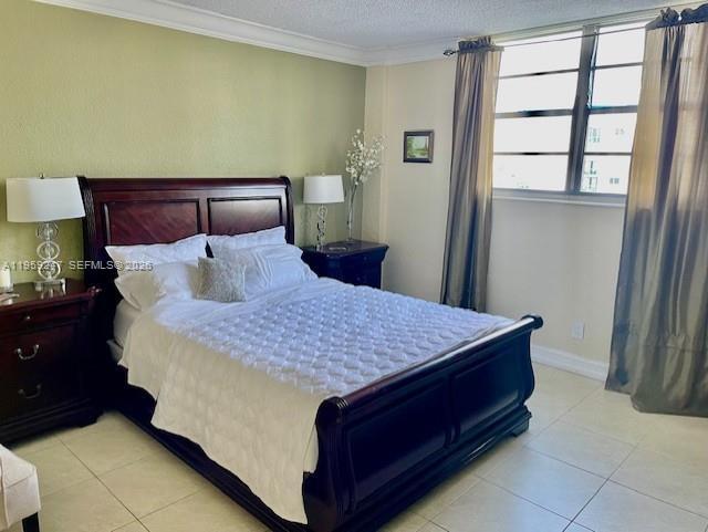 Building Photo - 19390 Collins Ave