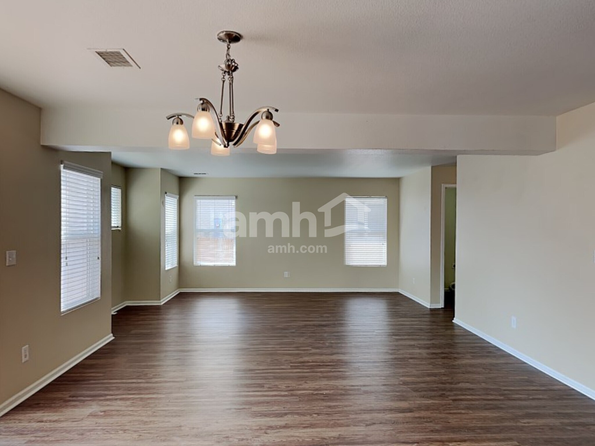 Building Photo - 15662 E 98th Pl