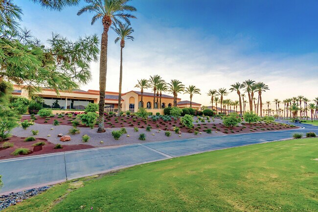 Building Photo - 78872 Canyon Vista