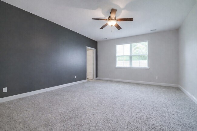 Building Photo - 106 Cobbleton Dr