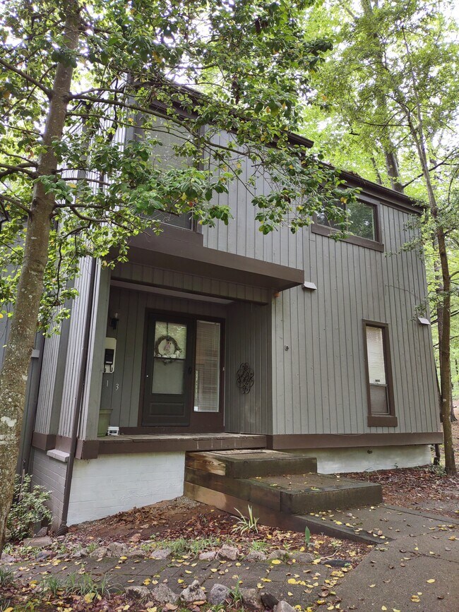 Building Photo - 9313 Groundhog Dr