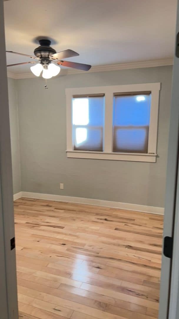 Building Photo - 2 Bedroom 1 Bath Home