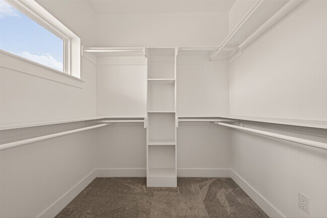 Building Photo - 12311 New Jordan Ln