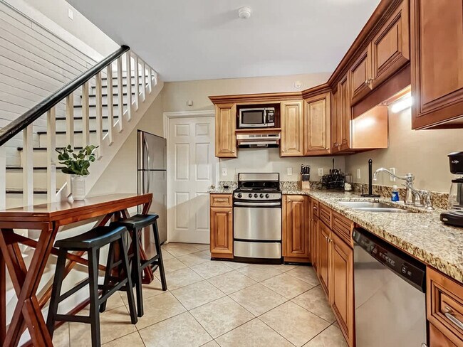 Building Photo - 209 W Bolton St