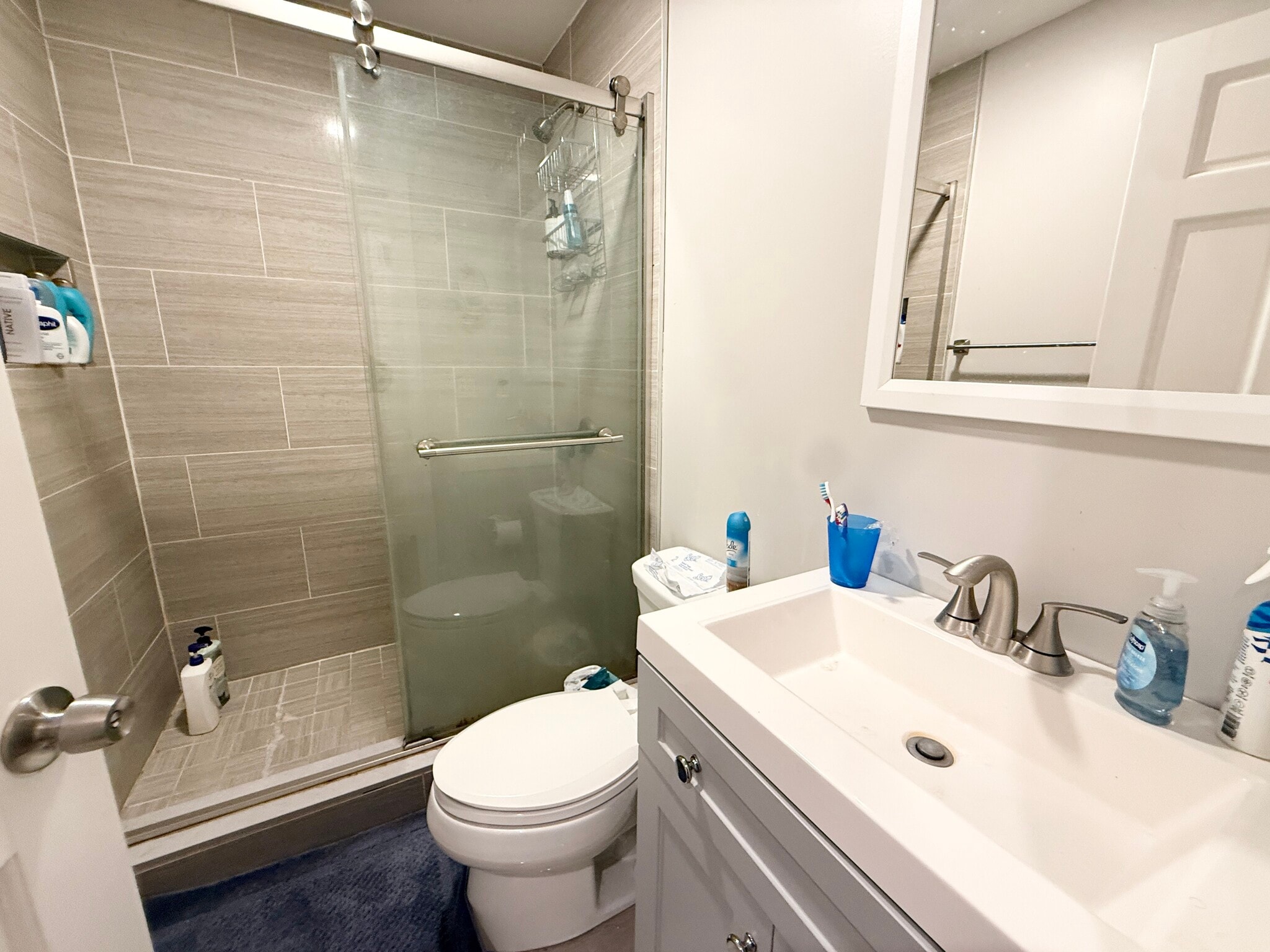 Building Photo - 91 Hillside St