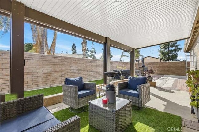 Building Photo - Single family home for rent