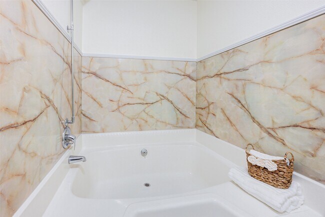 Building Photo - 630 Martin Luther King Rd