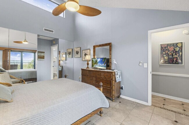 Building Photo - 890-A1A A1A Beach Blvd