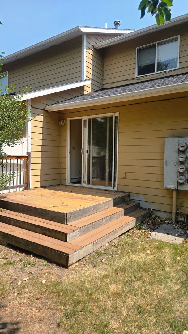 Building Photo - 205 S. Yellowstone, Unit B