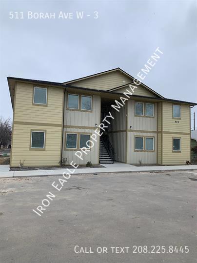 Building Photo - 511 Borah Ave W