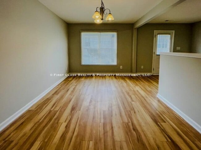 Building Photo - 5435 Eneida Sue Dr