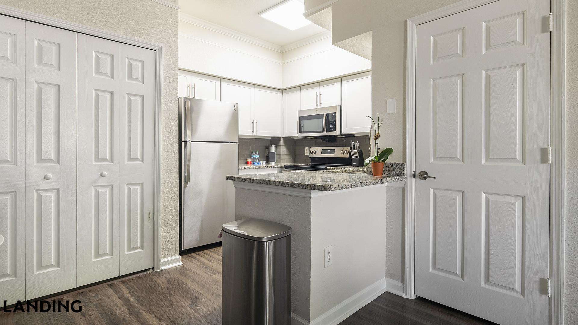 Building Photo - 2801 Biltmore Park Dr