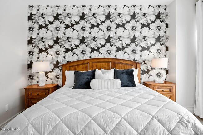 Building Photo - 78 Church St