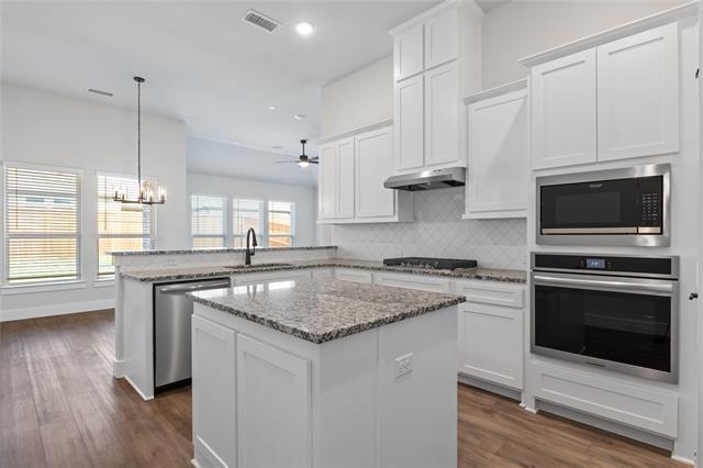 Building Photo - 6205 Tahoe Winds Dr