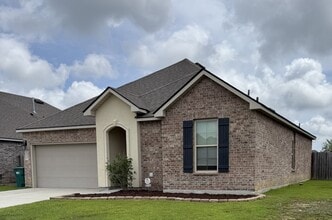 Building Photo - 40344 Sedgwick Ln