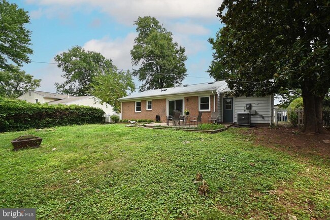 Building Photo - 13703 Pennsboro Dr