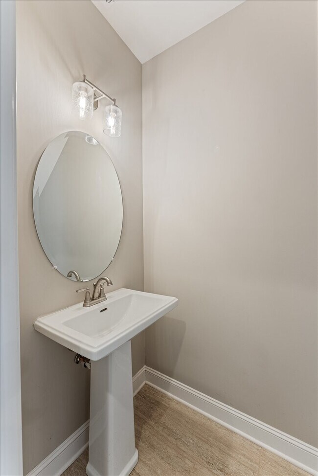 Building Photo - 332 Titan Rdg Wy