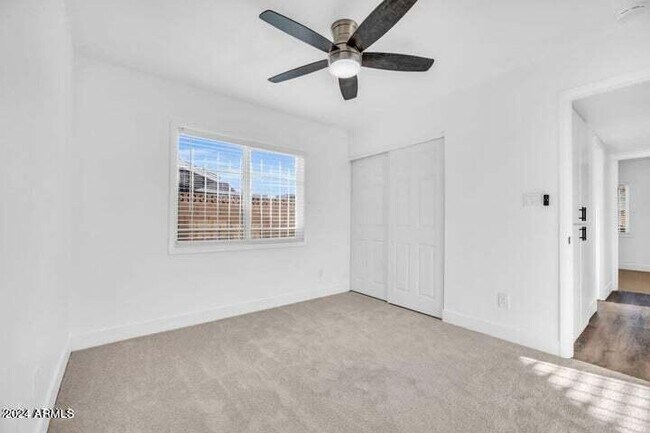 Building Photo - 1734 E Laguna Dr
