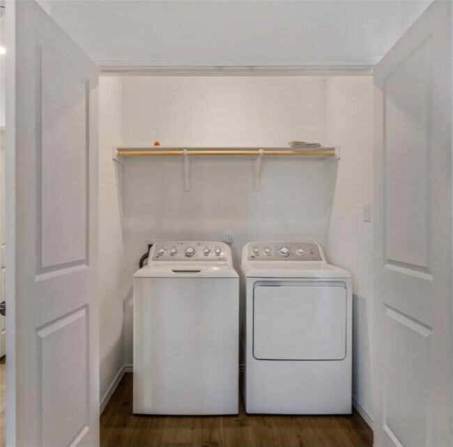 Building Photo - 1123 Catfish Ln