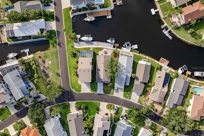 Building Photo - 6340 Garland Ct