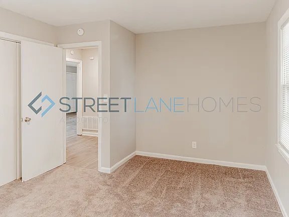 Building Photo - 2620 Providence Ct