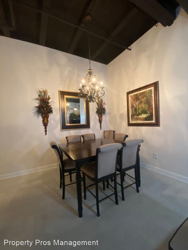 Building Photo - 2 br, 2 bath House - 1049 Key Road - Unit 2