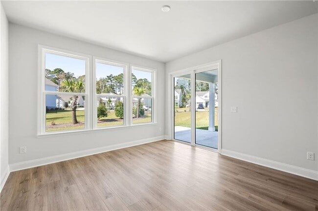 Building Photo - Waterways