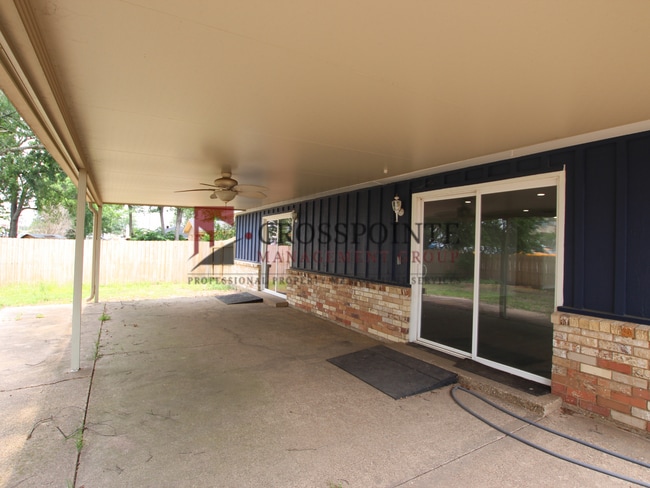 Building Photo - COMING SOON! 3 Bed 2 Bath Home in South Tyler! Tour Today!