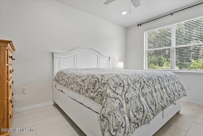 Building Photo - 483 Orchard Pass Ave