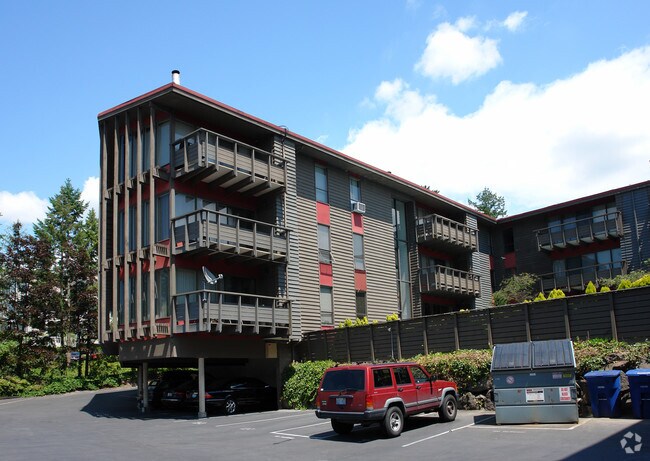 Building Photo - Klahanie Apartments