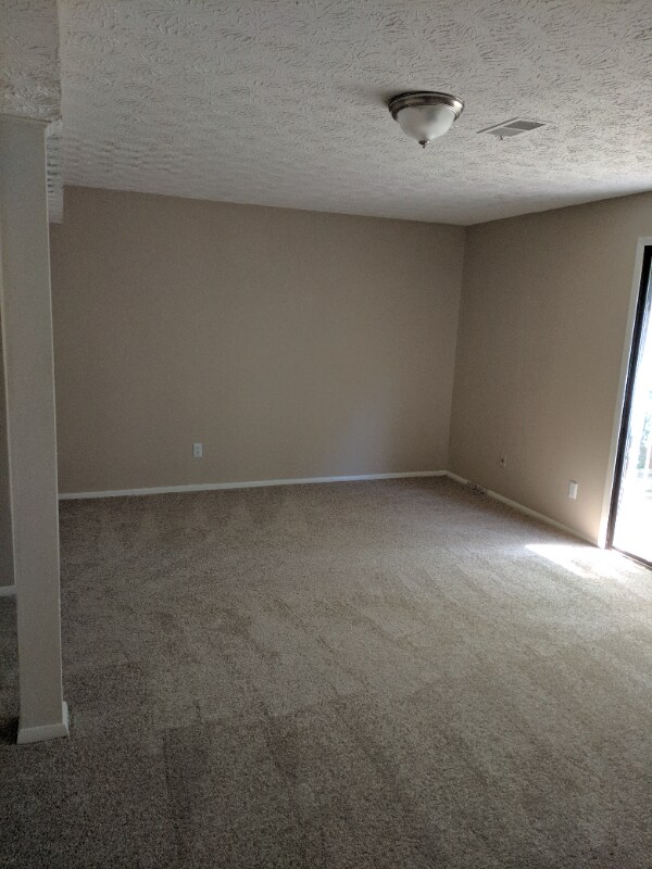 Building Photo - 5593 Marbut Rd