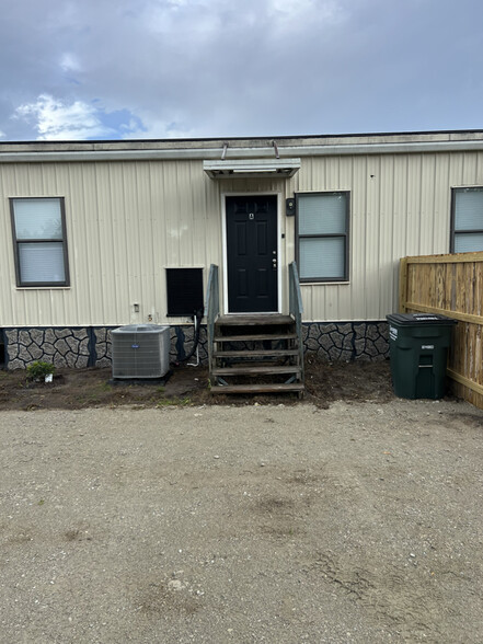 Primary Photo - 124 Worthington Dr