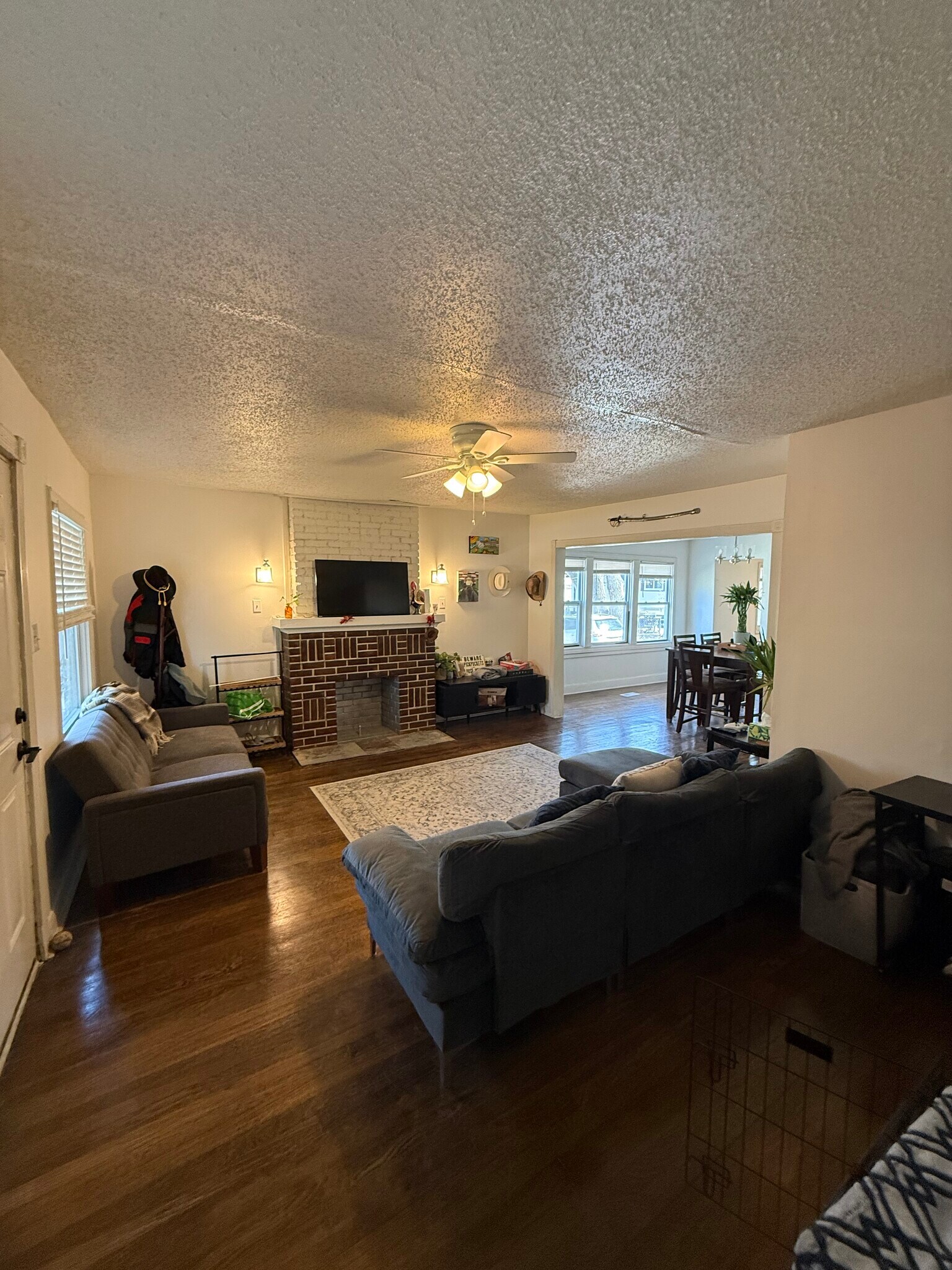 Building Photo - 5119 Paseo Blvd