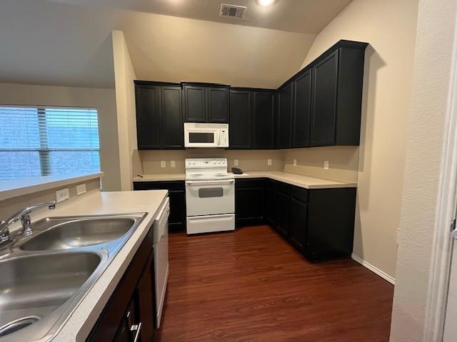 Building Photo - 621 Crystal Falls Dr