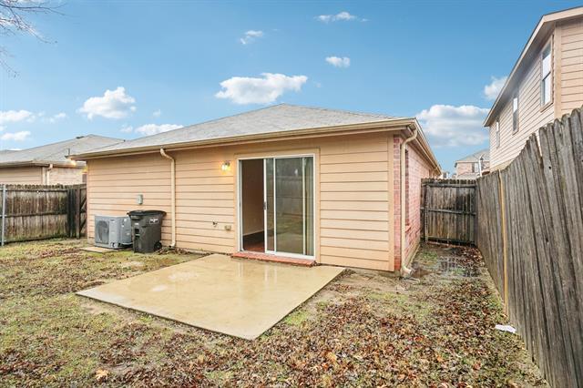 Building Photo - 9120 Sun Haven Way