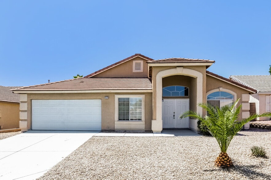 Primary Photo - 1025 Blue Lantern Dr