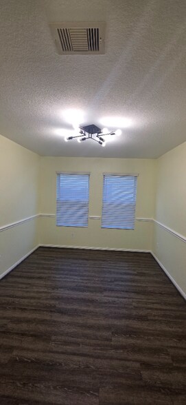 Building Photo - 16778 N Gull Dr