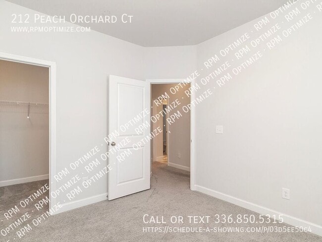 Building Photo - 212 Peach Orch Ct