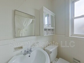 Building Photo - 1008 Tamm Ave