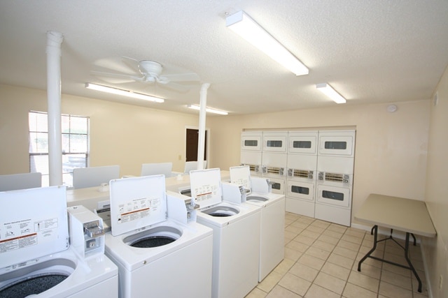 Building Photo - Oak Ridge Apartments
