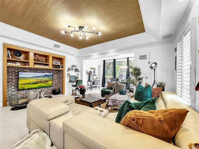 Building Photo - 3608 54th Dr W