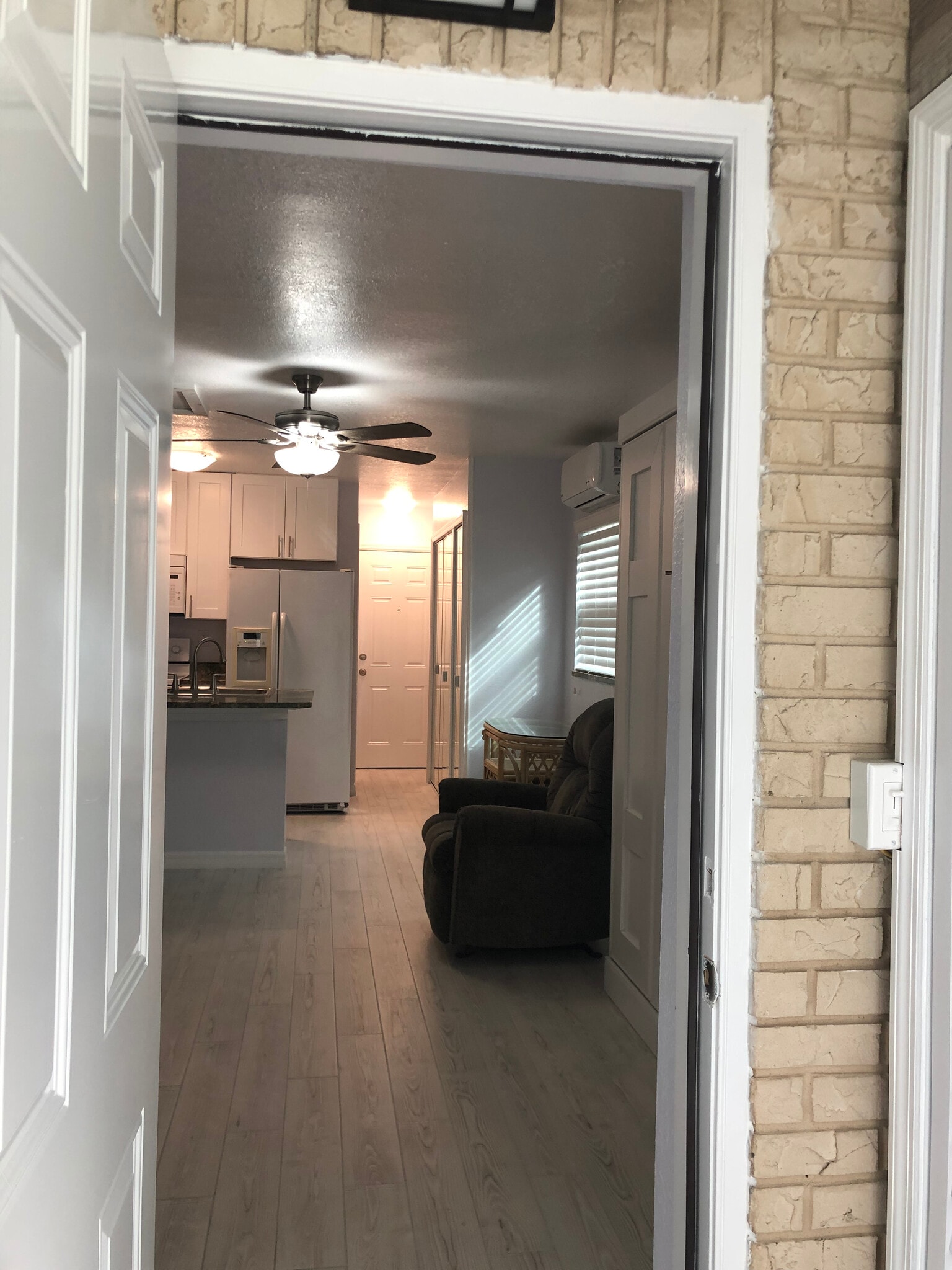 Building Photo - 2020 Lee Dr