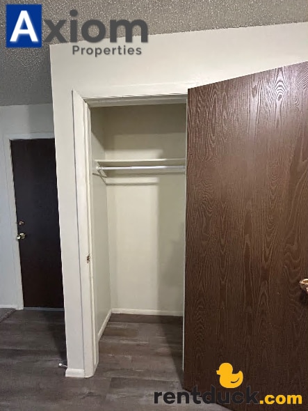 Building Photo - 1534 Bench Rd