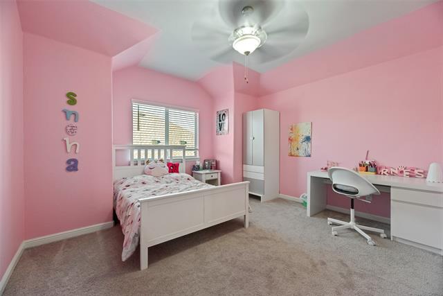 Building Photo - 1312 Canary Ln